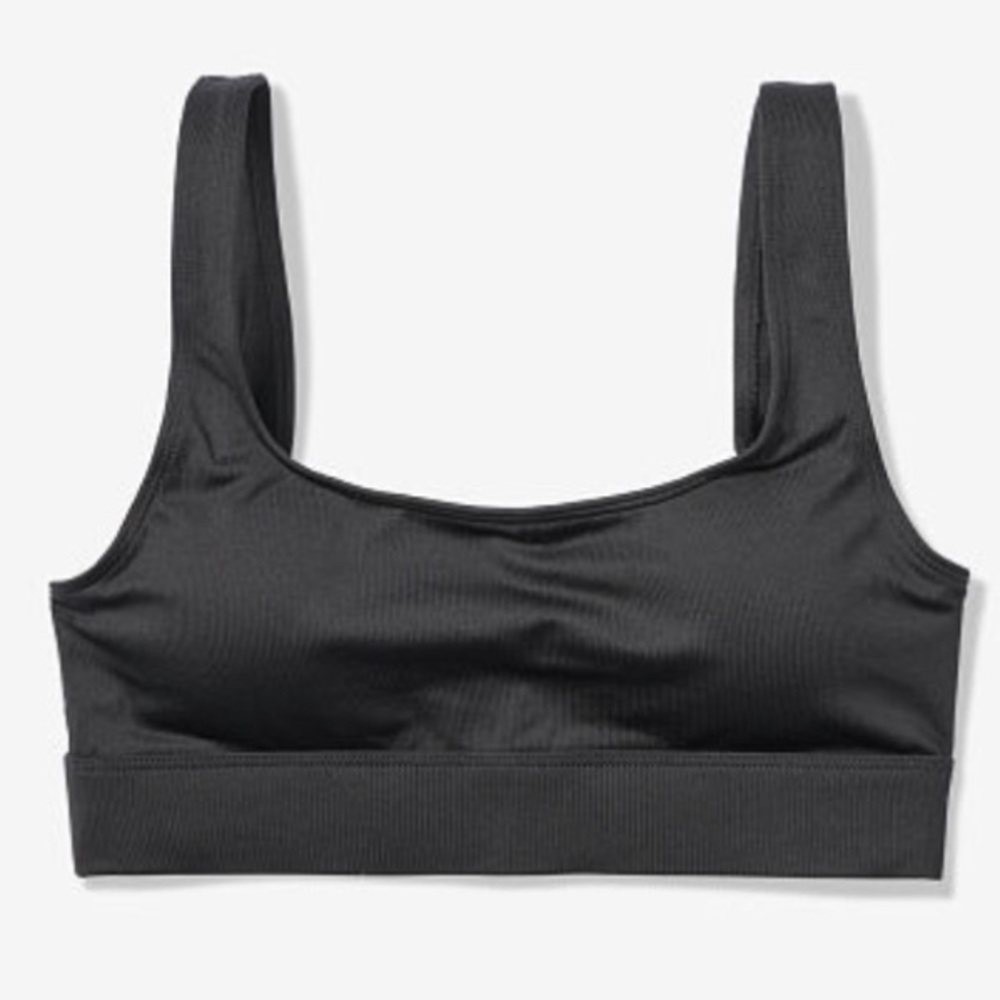 PINK Ultimate Scoop Lightly Lined Sports Bra